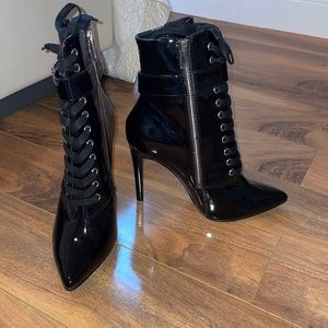 Danielle Guizio Alexei Lace Up Boot Size 8.5W